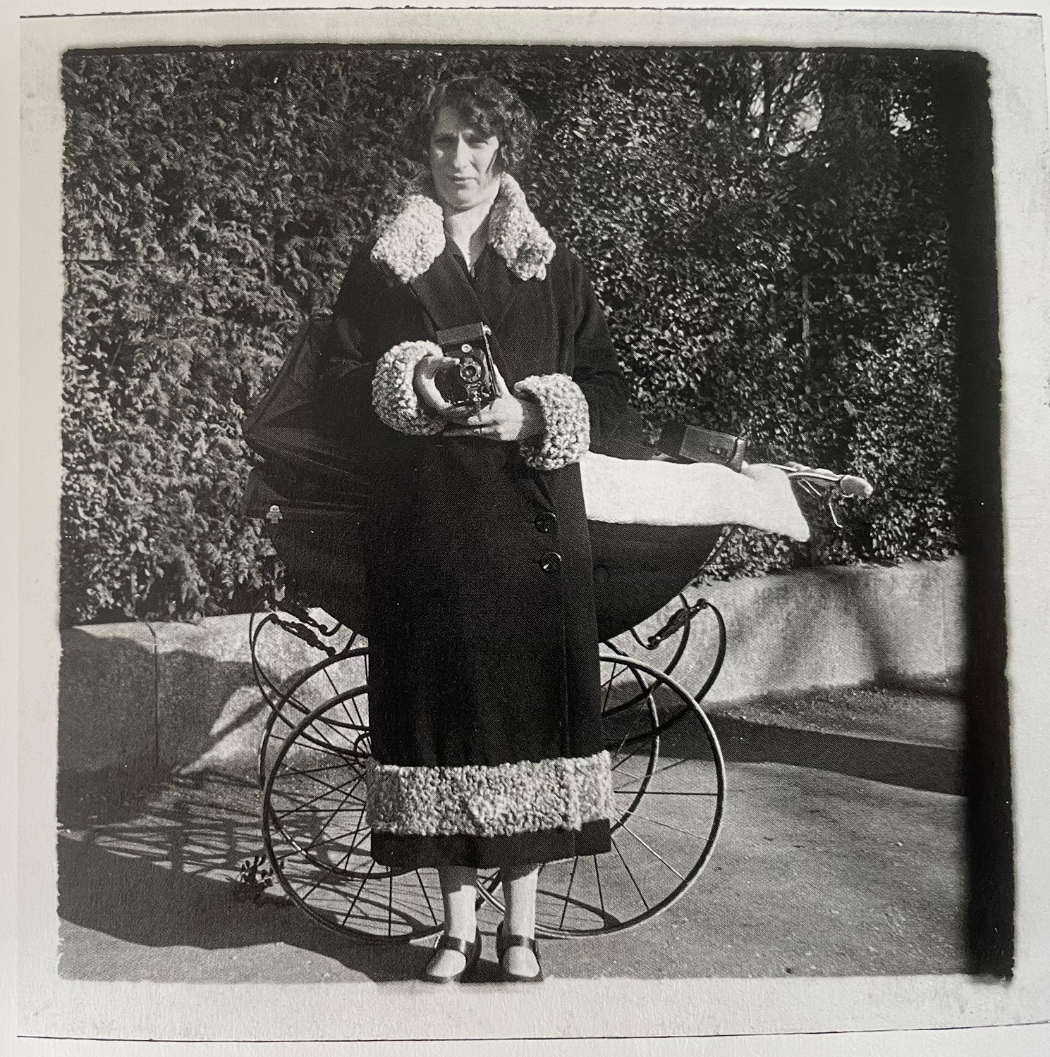 Robert Franks Mutter fotografiert von ihrem Mann